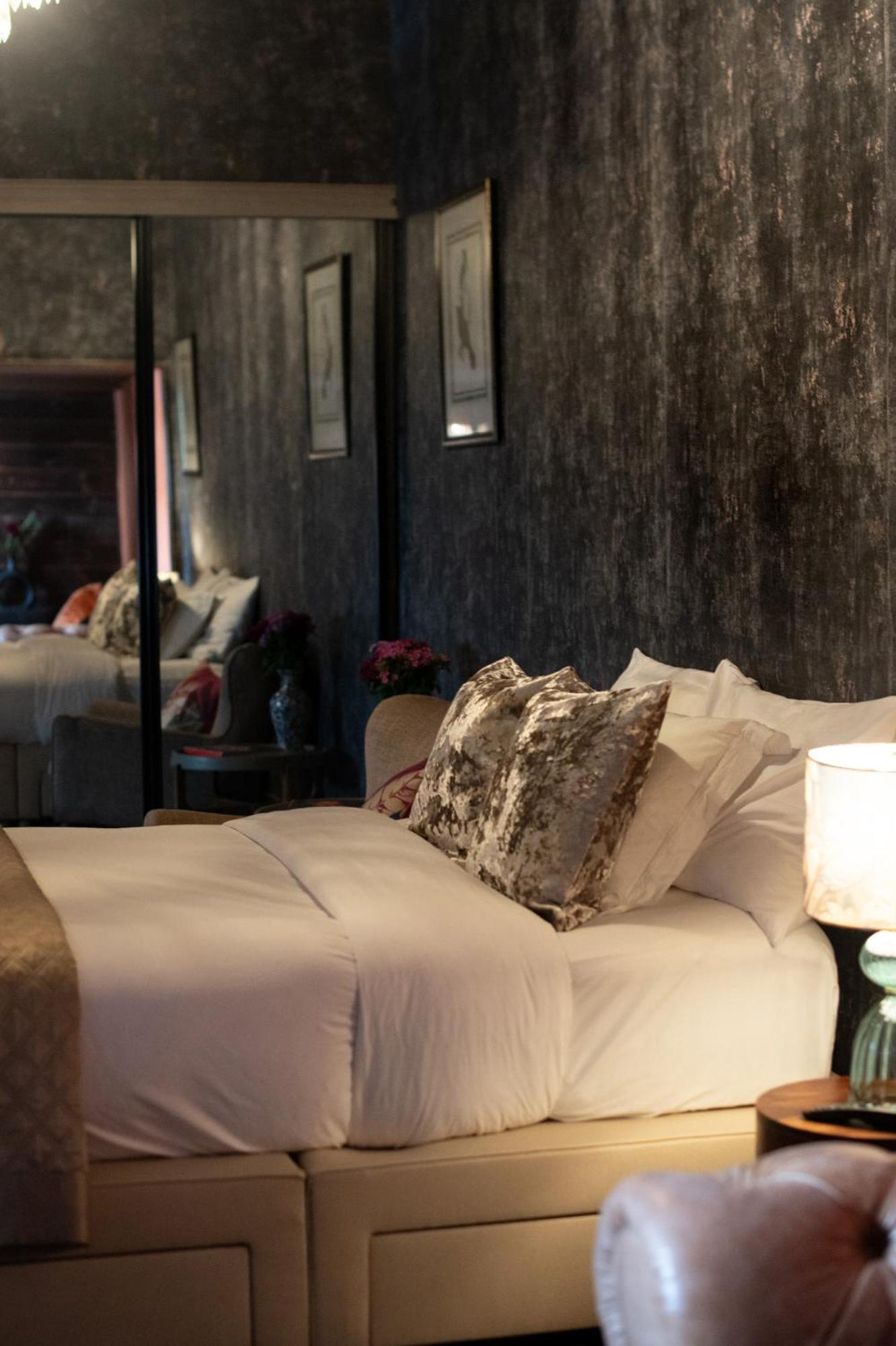 Red Lion, Coorie Inn Earlston 外观 照片