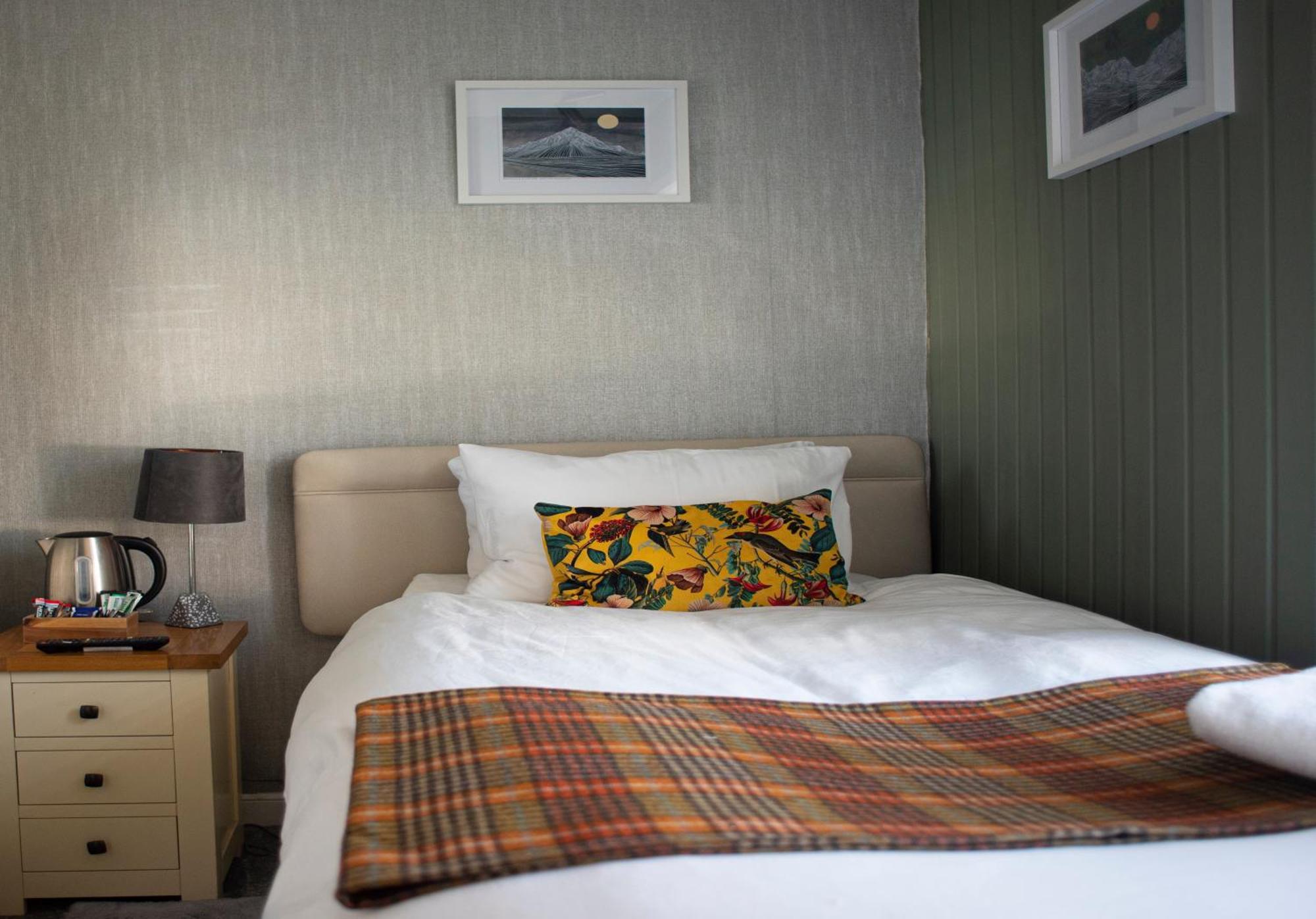 Red Lion, Coorie Inn Earlston 外观 照片